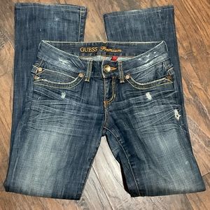 GUESS Women Distress Jean Pant, Denium. Sz: 27